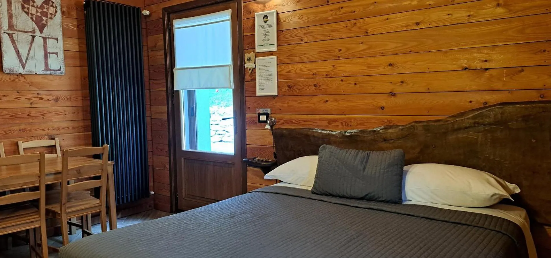 ゲストハウス Trout Lodge Collagna